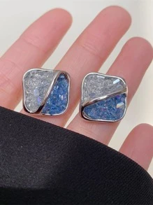 Andkiss Geometric Stud Earrings