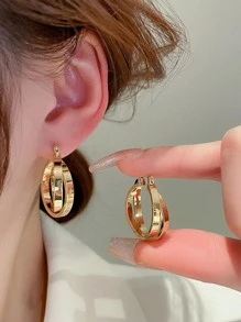 Andkiss 2pcs Minimalist Hoop Earrings