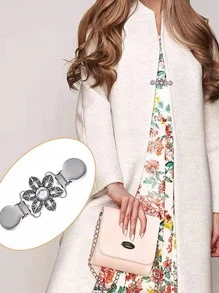 1入組鋅合金開衫夾，復古花朵裝飾襯衫扣，用於服裝裝飾 - 銀色 - 查看 3