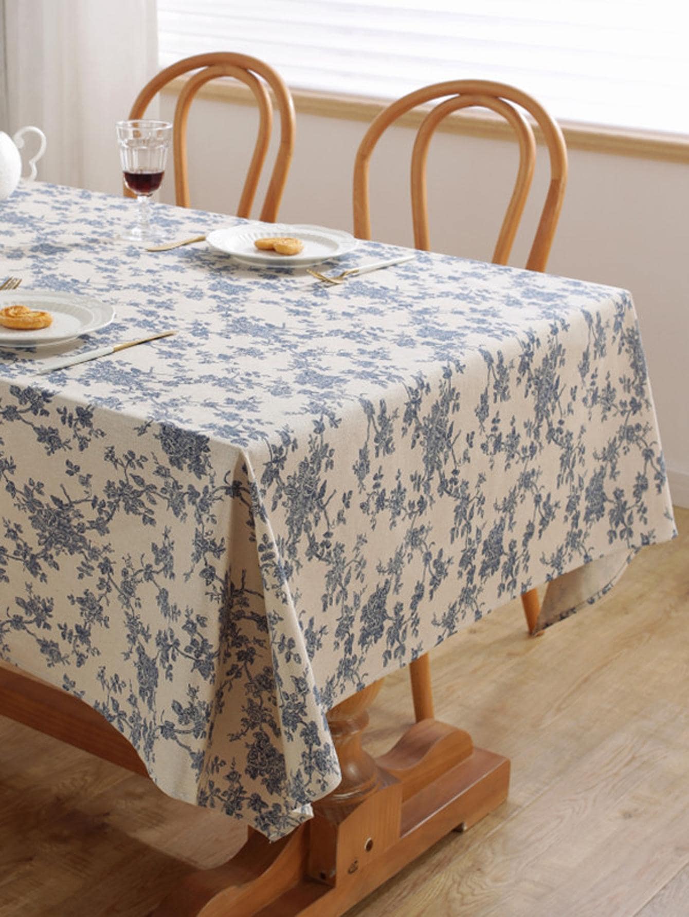 1pc Floral Pattern Tablecloth - Blue - View 1