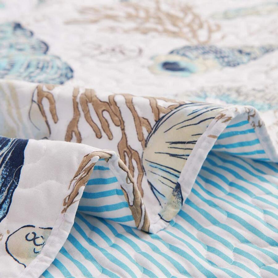 Beach Theme Quilt Set Lightweight Coastal Bedspreads Ocean Theme
