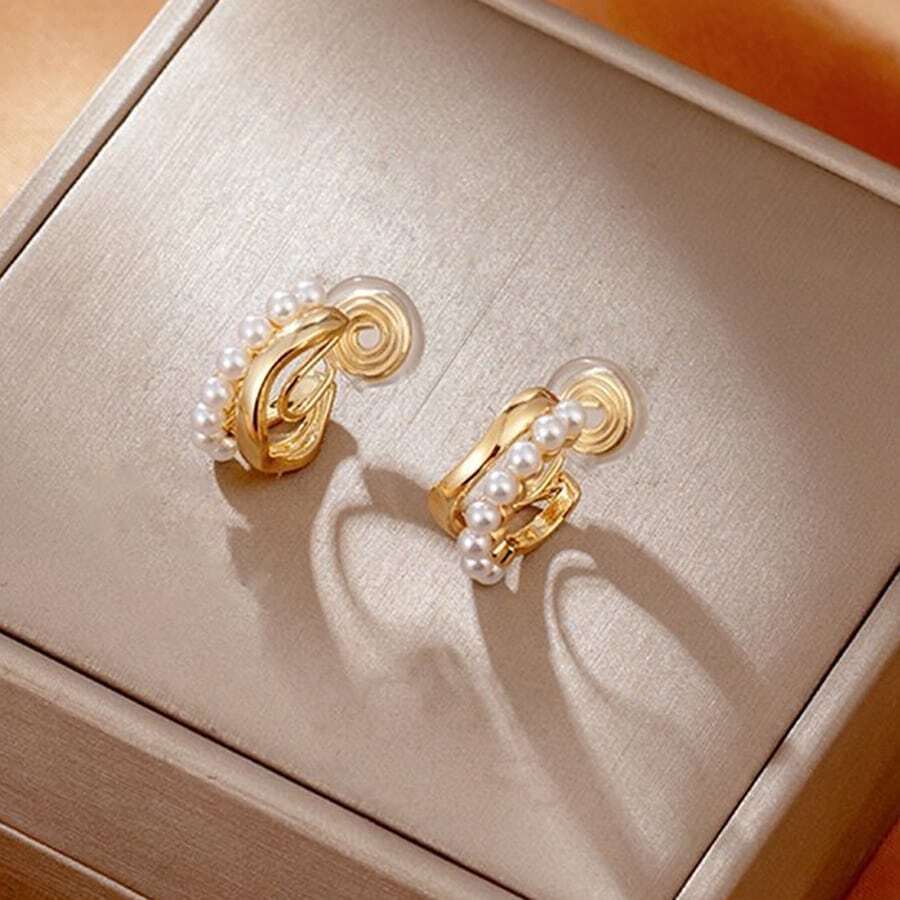 1對女士時尚鋅合金人造珍珠裝飾耳骨夾作為生日禮物 - 金色 - 查看 1