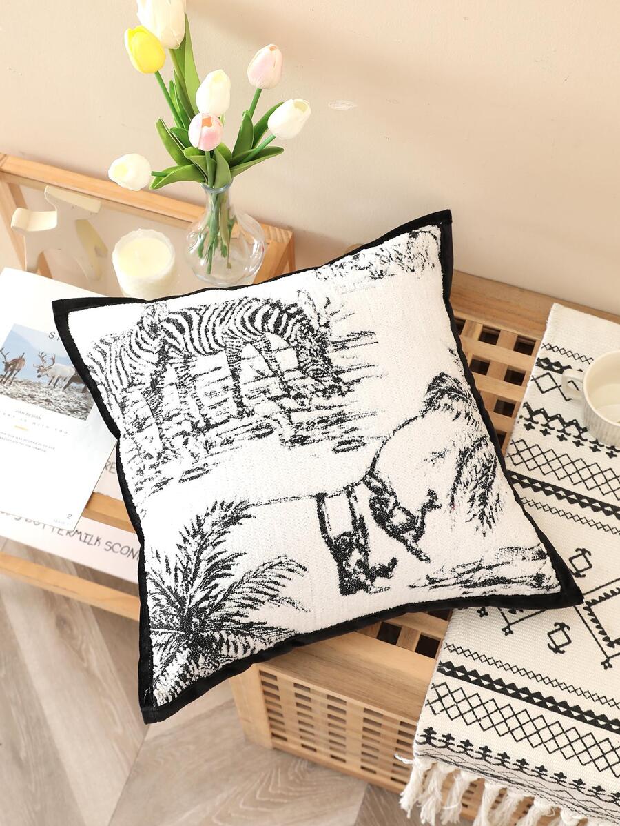 1pc Random Black & White Animal Printed Chenille Throw Pillowcase - Black and White - View 1