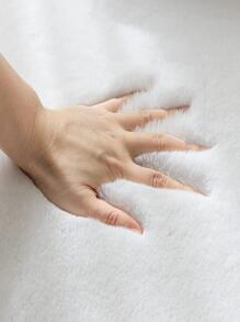 1pc Faux Rabbit Fur Modern Home Decoration Carpet Bedroom Mat, Suitable As Bedside Rug For Living Room And Bedroom - White - View 6