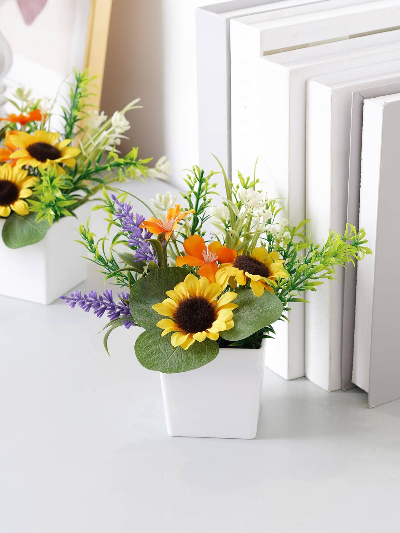 1 件迷人人造向日葵迷你盆栽植物 - 适合家庭、餐厅、桌面、窗台、大堂、花园、假向日葵装饰、家庭和户外装饰，非常适合婚礼和季节性庆祝活动