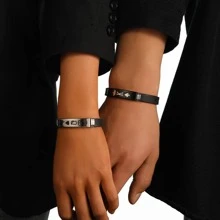 2pcs/set Crown & Playing Card Design Personalized Silicone Couple Bracelet Set For Valentine's Day Gift - Black and White - View 3