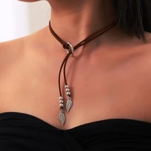 Vòng cổ lá bùa - màu nâu - Xem 2