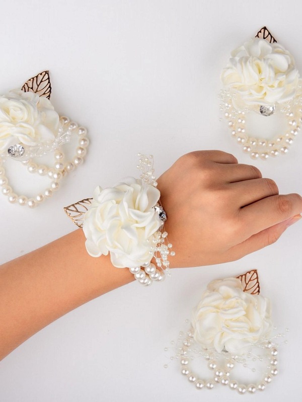 4 Stücke Damen Kunstperlen & Blumen Dekor romantische Handgelenk Corsage für Hochzeit Party Valentinstag Valentines