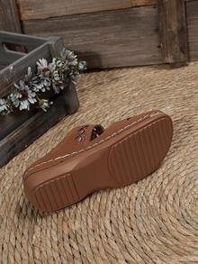 女性鏤空幾何樣式坡跟優雅夏天涼鞋 - 棕色 - 查看 6