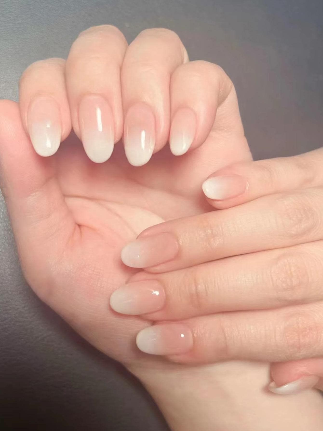 24個入りショートオーバル オンブレ フルカバー フェイクネイルセット