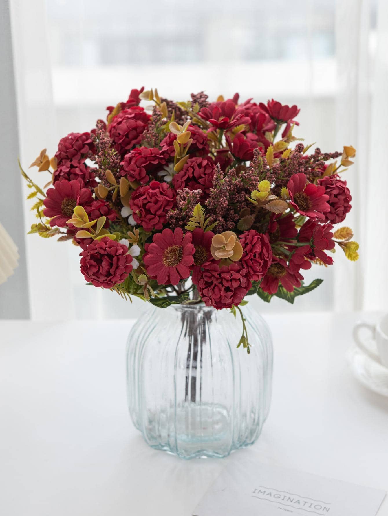 1PC Artificial Flowers Silk Hydrangea Bulbous Chrysanthemum Bouquet Valentine's Day Wedding Decoration DIY Wreath Material, Bride Holding Wrist Flower Decoration Accessories, Wedding Car Decoration, Lintel Arch Decoration, Home, Dining Room, Bedroom, Vase Decoration, Birthday Party Decoration Materials New Year Gifts - Red - View 1