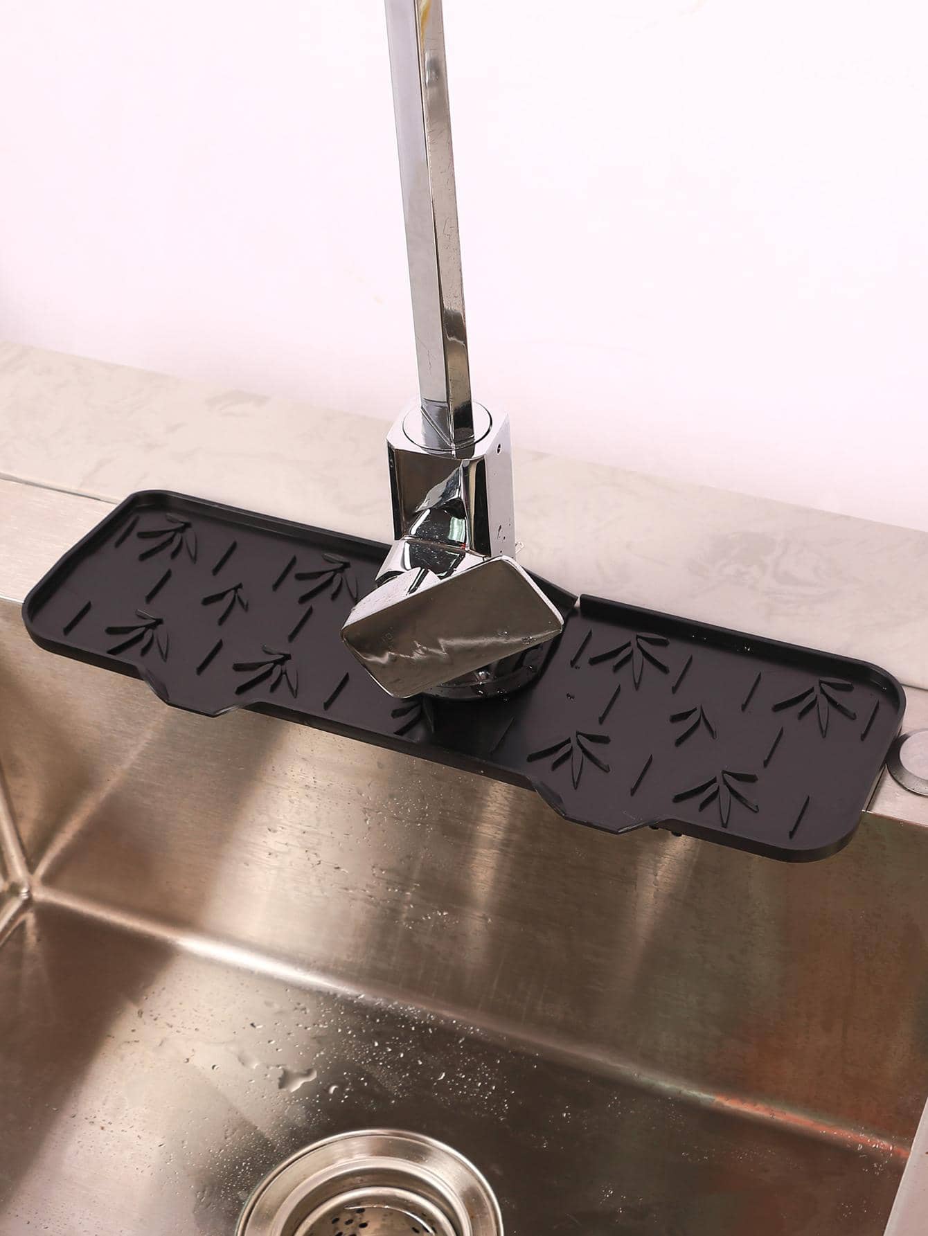 1pc Silicone Random Color Dish Drying Mat, Modern Black Dish Drainer Mat For Kitchen - Black - View 1