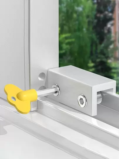 1 件铝制门锁，带钥匙，现代窗户防盗锁扣