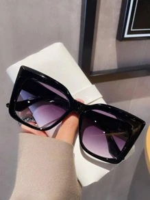 1副女性貓眼框架時尚太陽眼鏡適合夏天