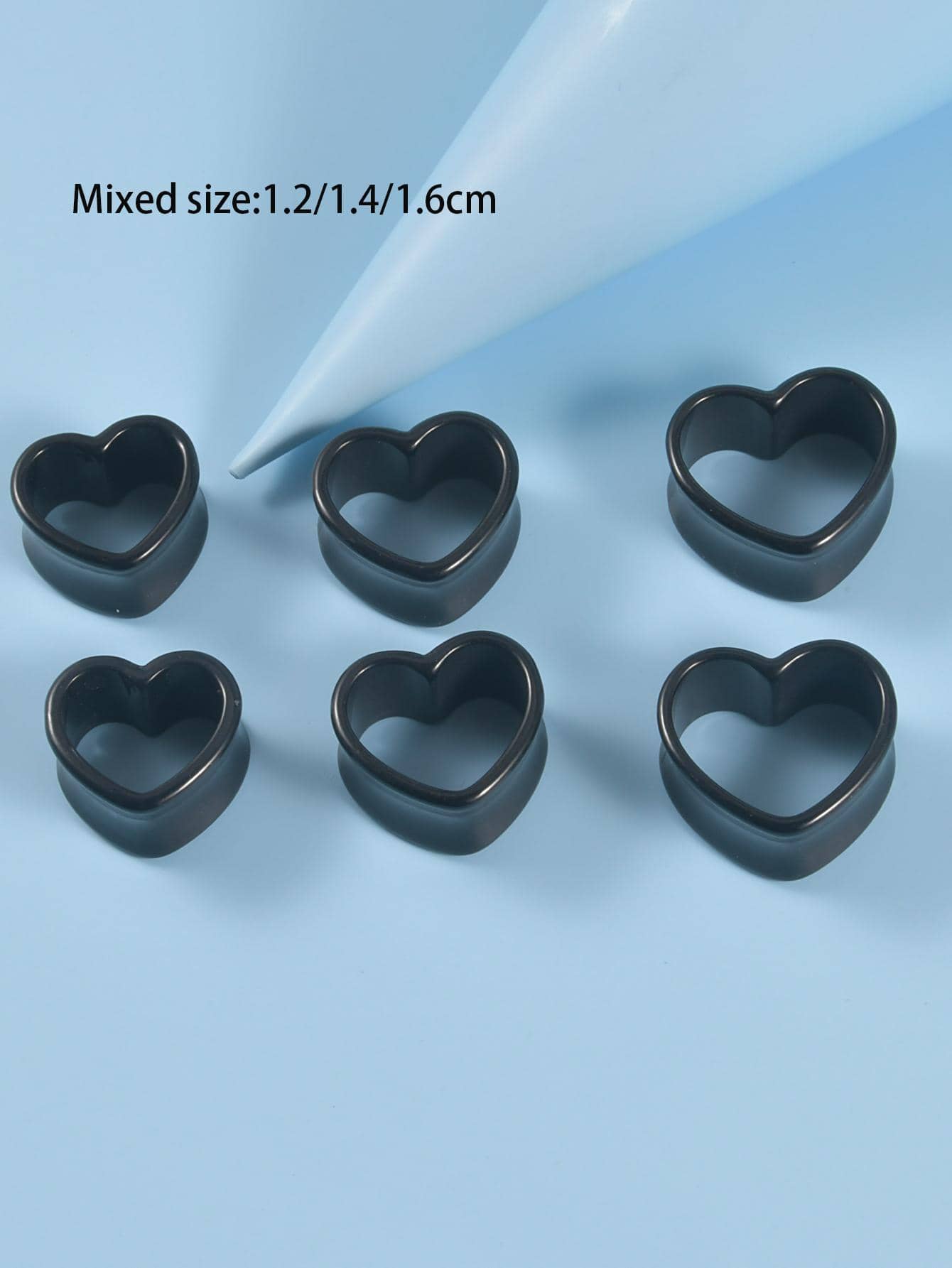 3pairs/set Simple & Fashionable Black Acrylic Heart Shaped Ear Tunnels With Hollow Plug 6-10mm Or 12-16mm For Body Piercing Jewelry For Women - Black - View 1
