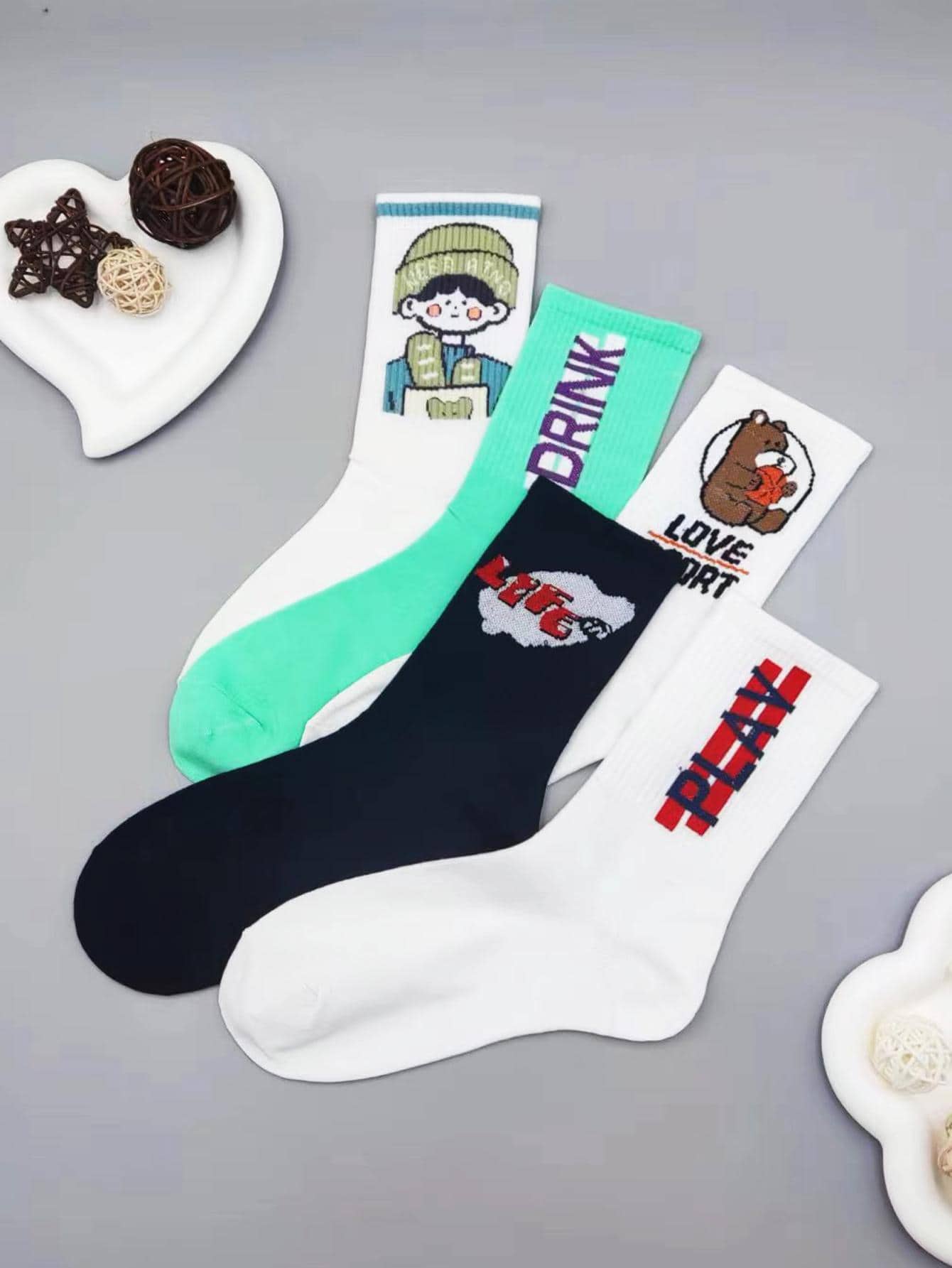 5pairs Women Figure & Letter Graphic Fashion Crew Socks For Daily Life