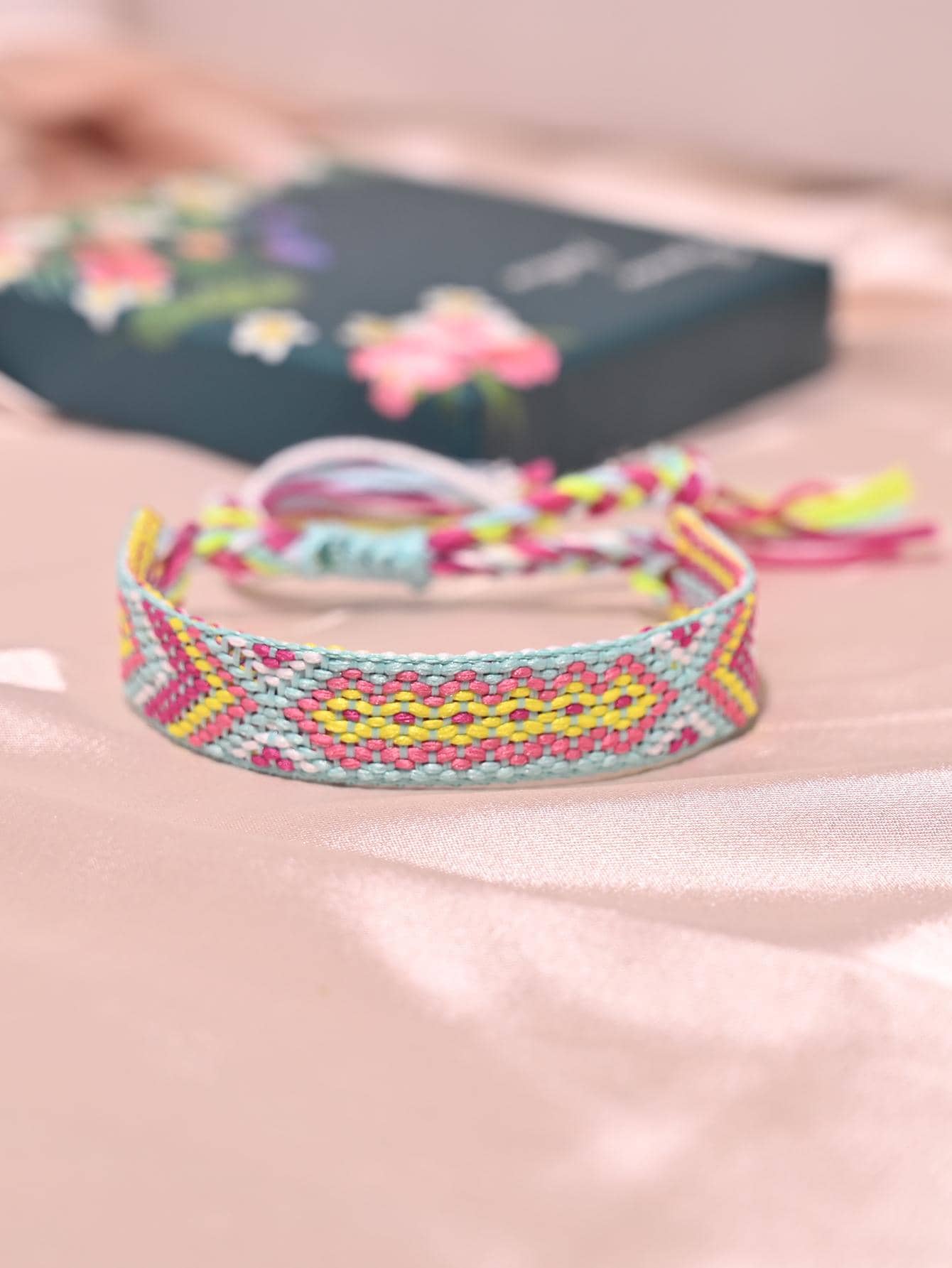 1pc Bohemian Colorblock Gevlochten Detail String Armband Voor Heren Voor Beach Party - Zwart - Bekijken 1