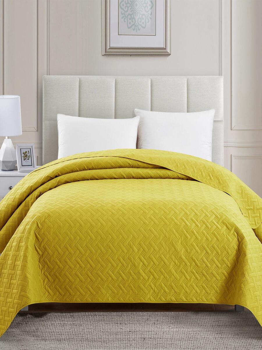 Solid Color Quilted Bedspread, Yellow Bed Quilt, For Bedroom - Yellow - View 1