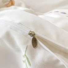Bộ 4 vỏ chăn họa tiết hoa oải hương gồm 1 vỏ, 1 ga trải phẳng, 2 vỏ gối không đầy, bộ vỏ chăn polyester gia đình hiện đại - Màu tím hoa cà - Xem 5