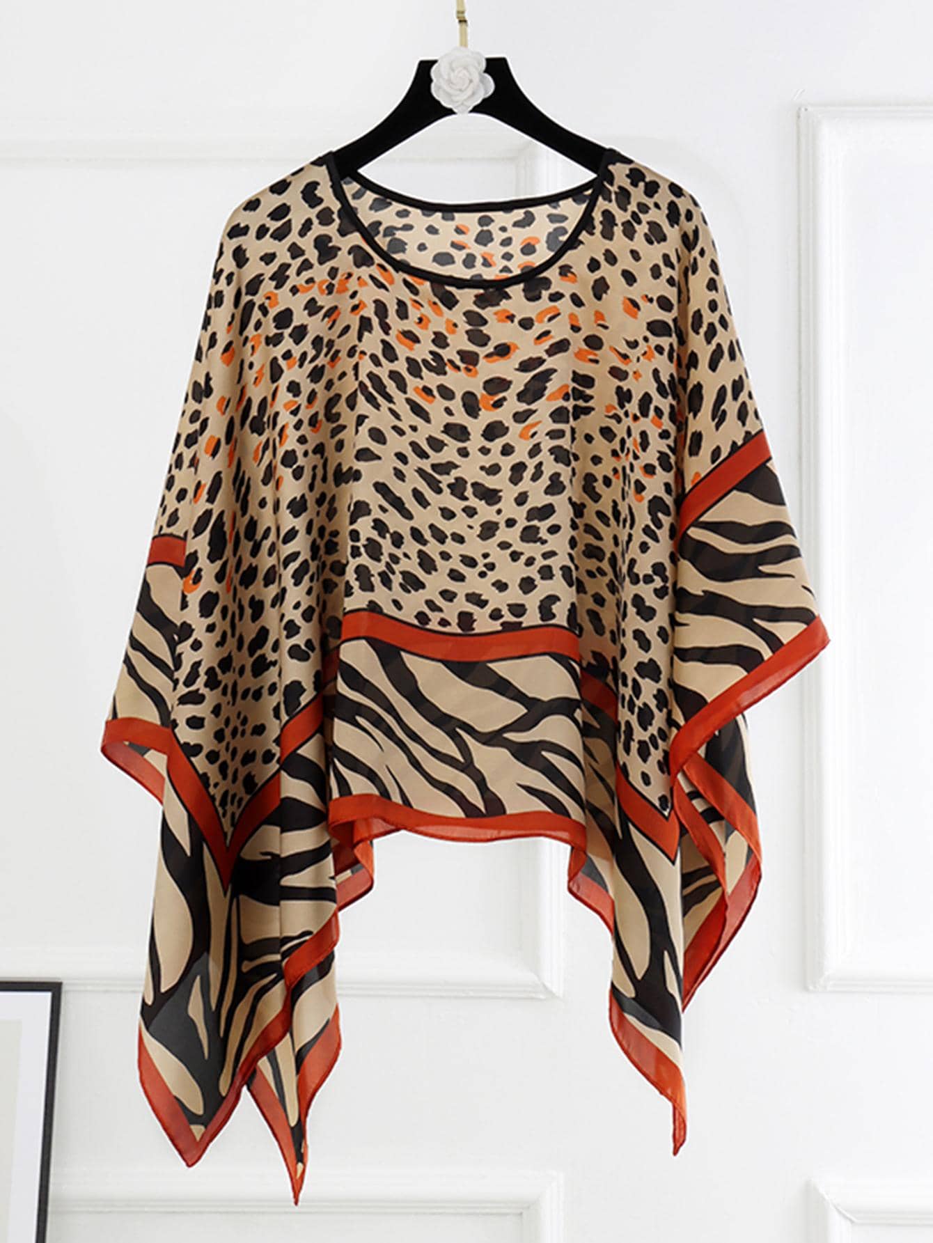 1 pieza de pañuelo con estampado de leopardo, chal clásico para protección solar al aire libre y atuendo casual de fin de semana para la vida diaria. Ideal como bandana, banda para el cabello o cinta para la cabeza para dar un toque especial a tu look.