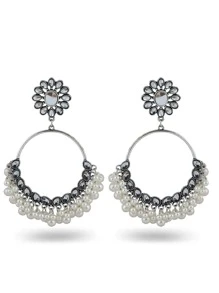 1對波西米亞珍珠鏤空耳墜適合女士適用於節日裝飾 - 復古銀色 - 查看 1