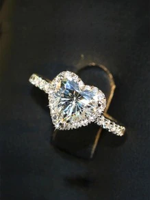 Luxury Heart-Shaped Cubic Zirconia Wedding/Engagement Ring, Exquisite Jewelry Accessory Suitable For Holidays, Valentine's Day, Mother's Day, And A Perfect Gift For Mom - White - View 3