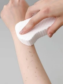 1pc Fiber Exfoliating Bath Sponge, Modern Fish Scale Solid Color Detail Bath Sponge For Shower - White - View 1