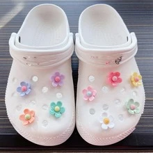 9pcs Cartoon Flower-shaped Shoe Decoration, Colorful Cute Casual Sandal Accessory - Multicolor - View 3
