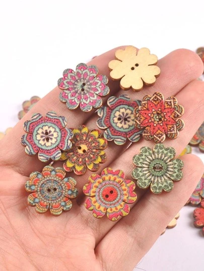 50顆木製鈕扣復古花形隨機圖案多用途裝飾鈕扣用於DIY縫紉