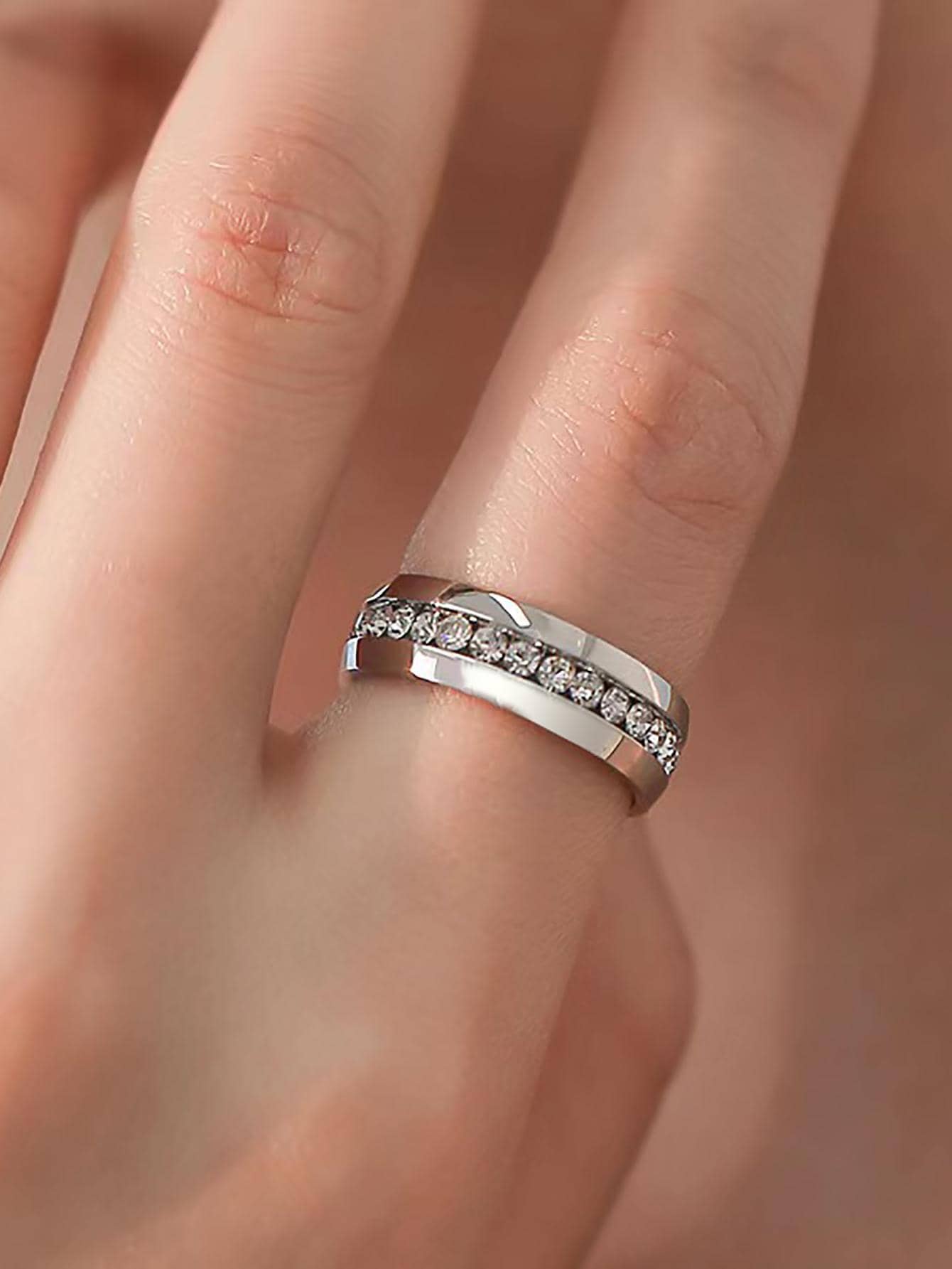 1入組精美不銹鋼方晶鋯石裝飾戒指適合男士女士日常裝飾,適用於首飾類禮品和派對 - 銀色 - 查看 1