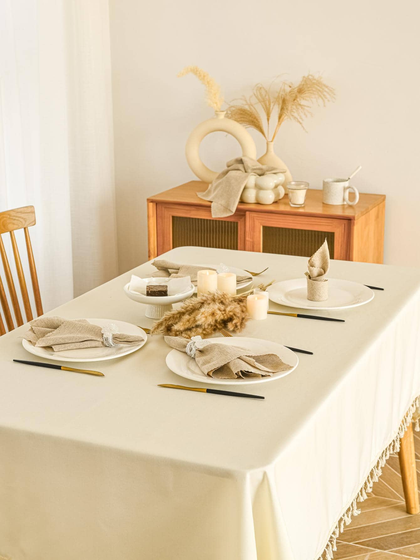 1pc Tassel Tablecloth, High-End Party, Birthday Party - Beige - View 1