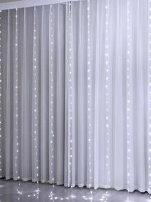 1条3米/10英尺长，100/200/300颗LED窗帘灯串，USB供电，可悬挂在窗帘上装饰，8种灯光模式，带遥控器，适用于房间、派对、白色墙面装饰、圣诞节、万圣节、感恩节、返校季等场合。