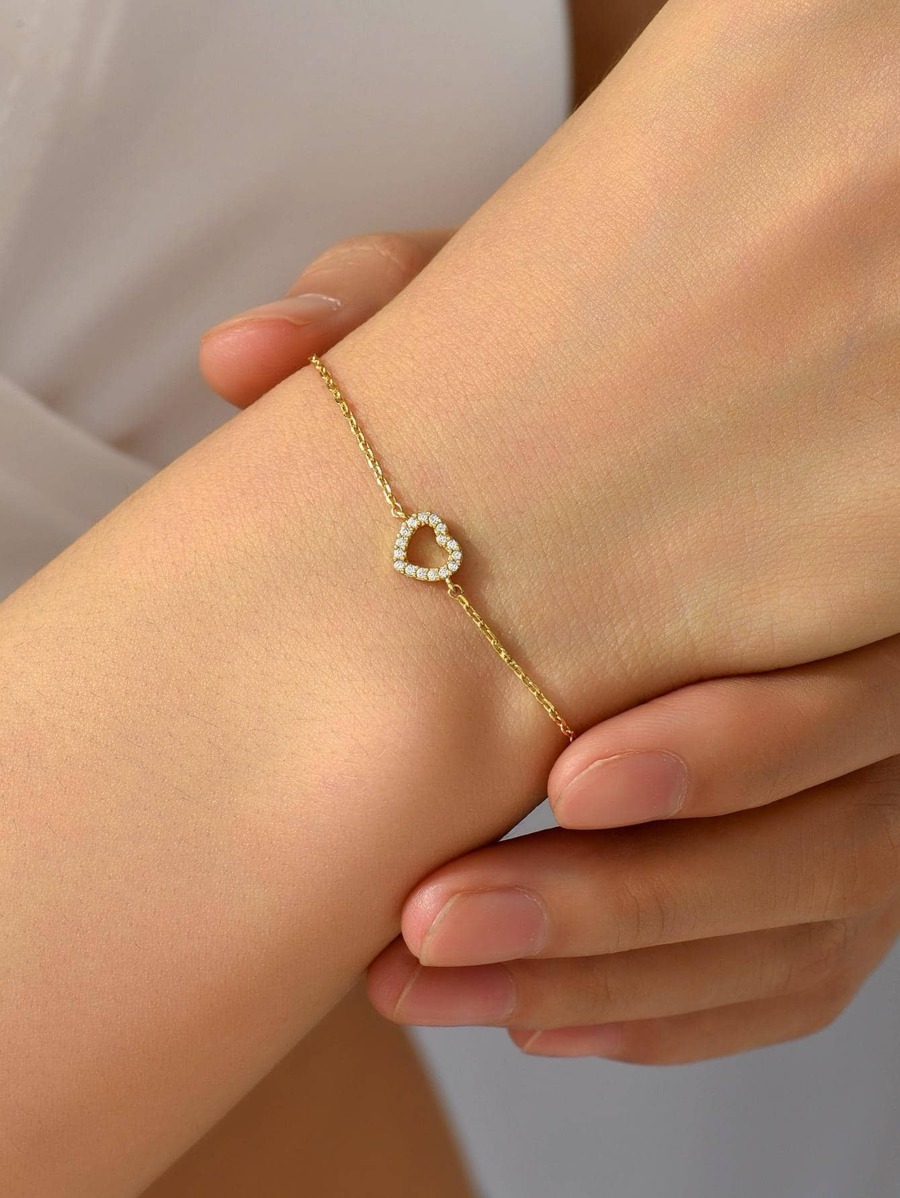 1 件方晶锆石心形装饰手链铜饰品情人节