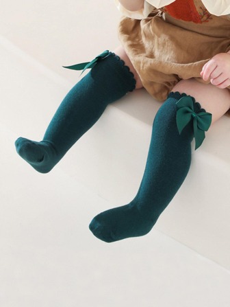 1 par de calcetines hasta la rodilla con decoración de lazo para bebé