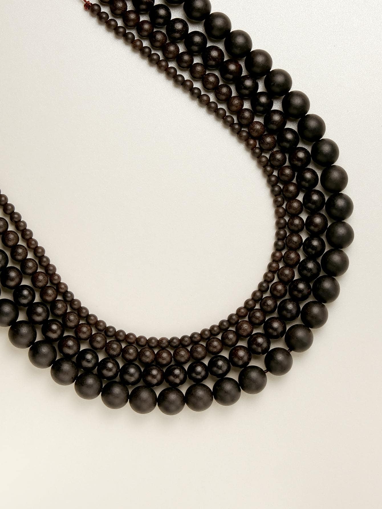 1串天然檀香木珠（0.4-1.0厘米）用於DIY手鍊、項鍊、牛仔風格男性配飾 - 黑色 - 查看 1