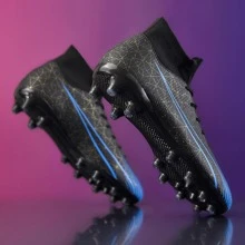 Men Striped Pattern Lace Up Front Soccer Shoes, Sporty Outdoor Sneakers