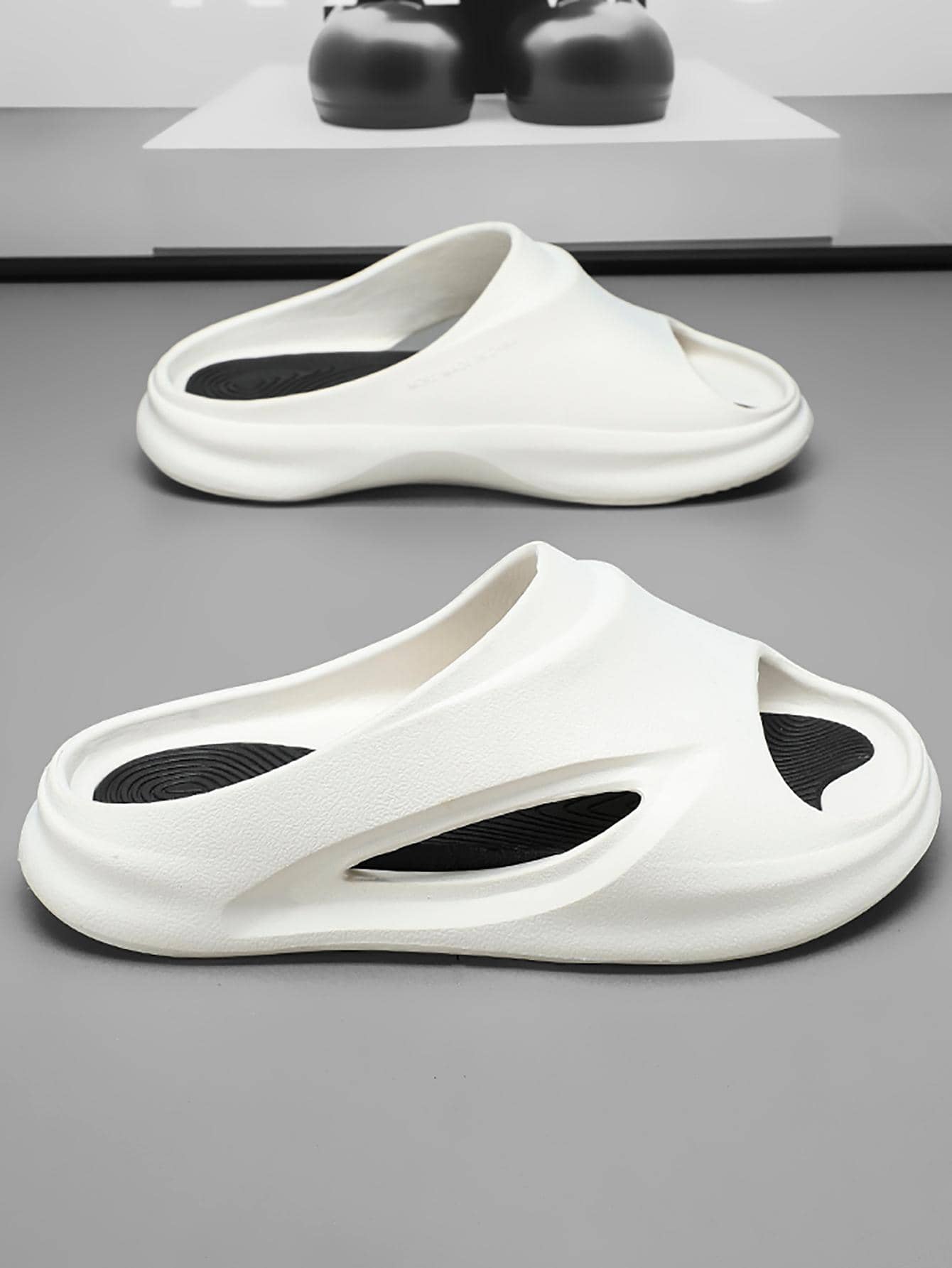 Dép Nữ Cut Out, Trượt Nhựa Màu Trắng Thời Trang Cho Mùa Hè - Đen và trắng - Xem 1