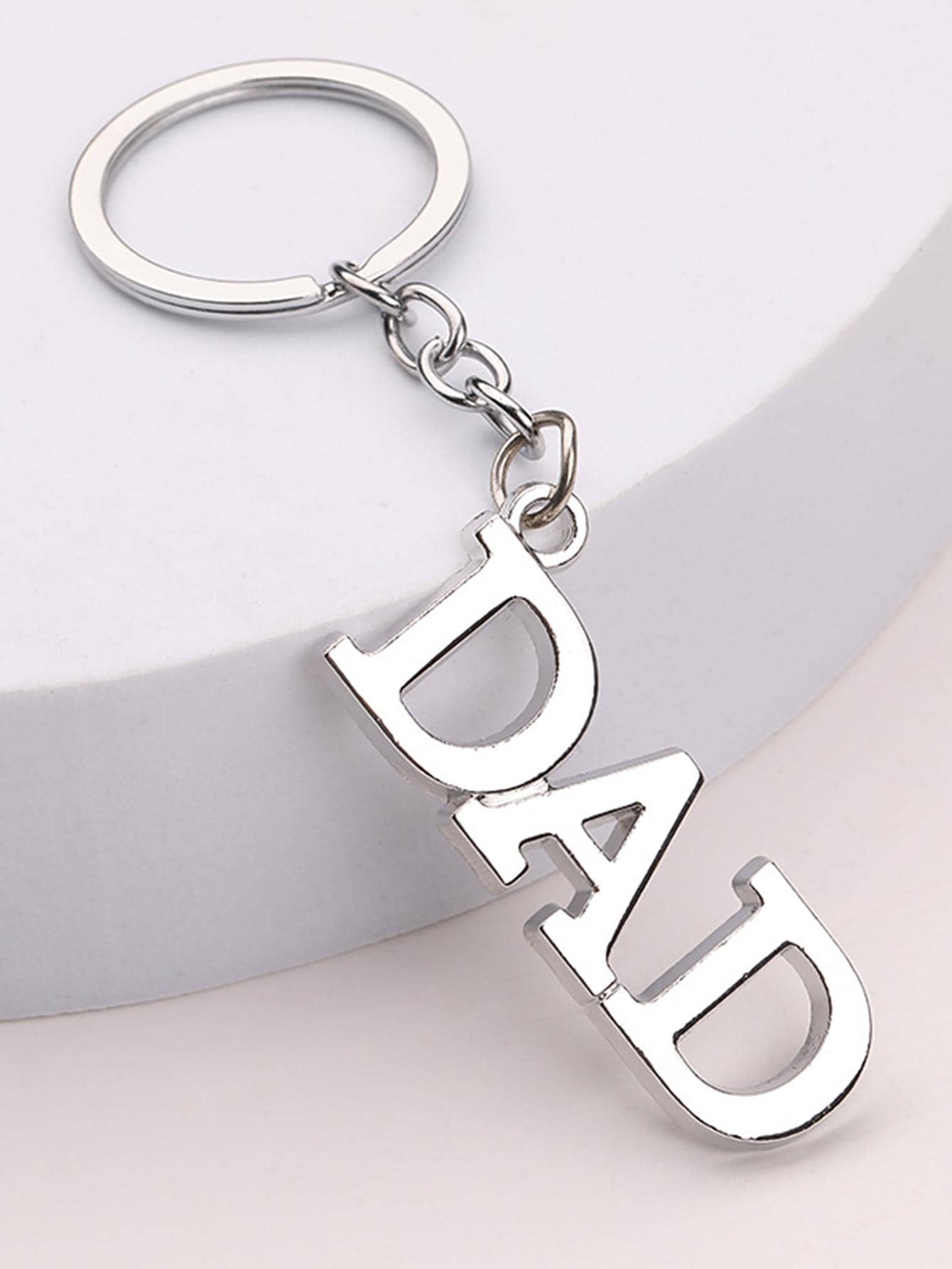 字母圖案鑰匙扣銀色父親節禮物,適用於父親包飾品,裝飾品,適合青少年女孩,大學生,初入職場的白領 - 銀色 - 查看 1