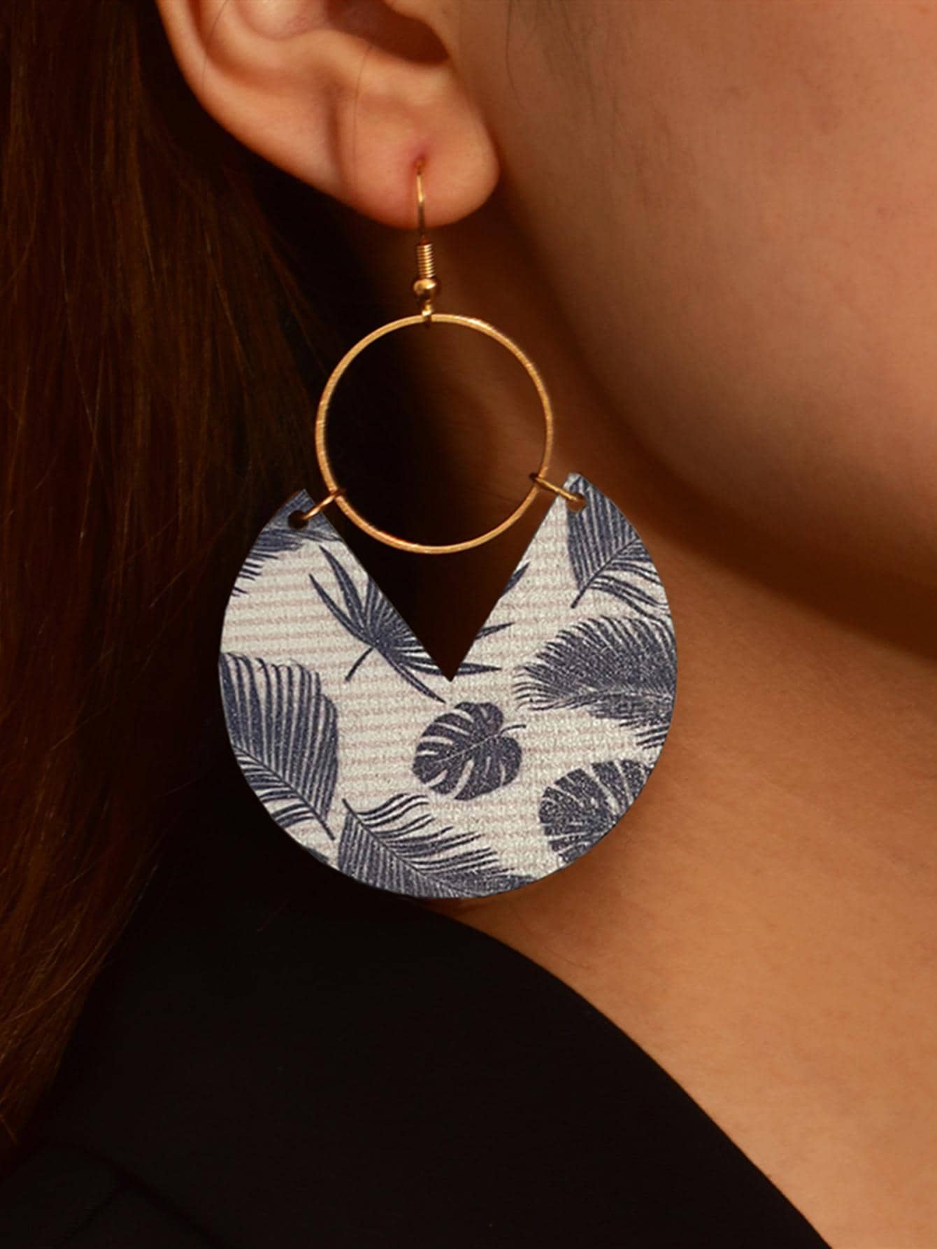 KWHY 1对时尚双面树叶吊坠耳环，适合夏季海滩度假佩戴 - 彩色 - 查看 1