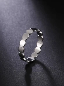 1入組時尚不銹鋼圓形裝飾戒指適合女士適用於生日禮物 - 銀色 - 查看 2