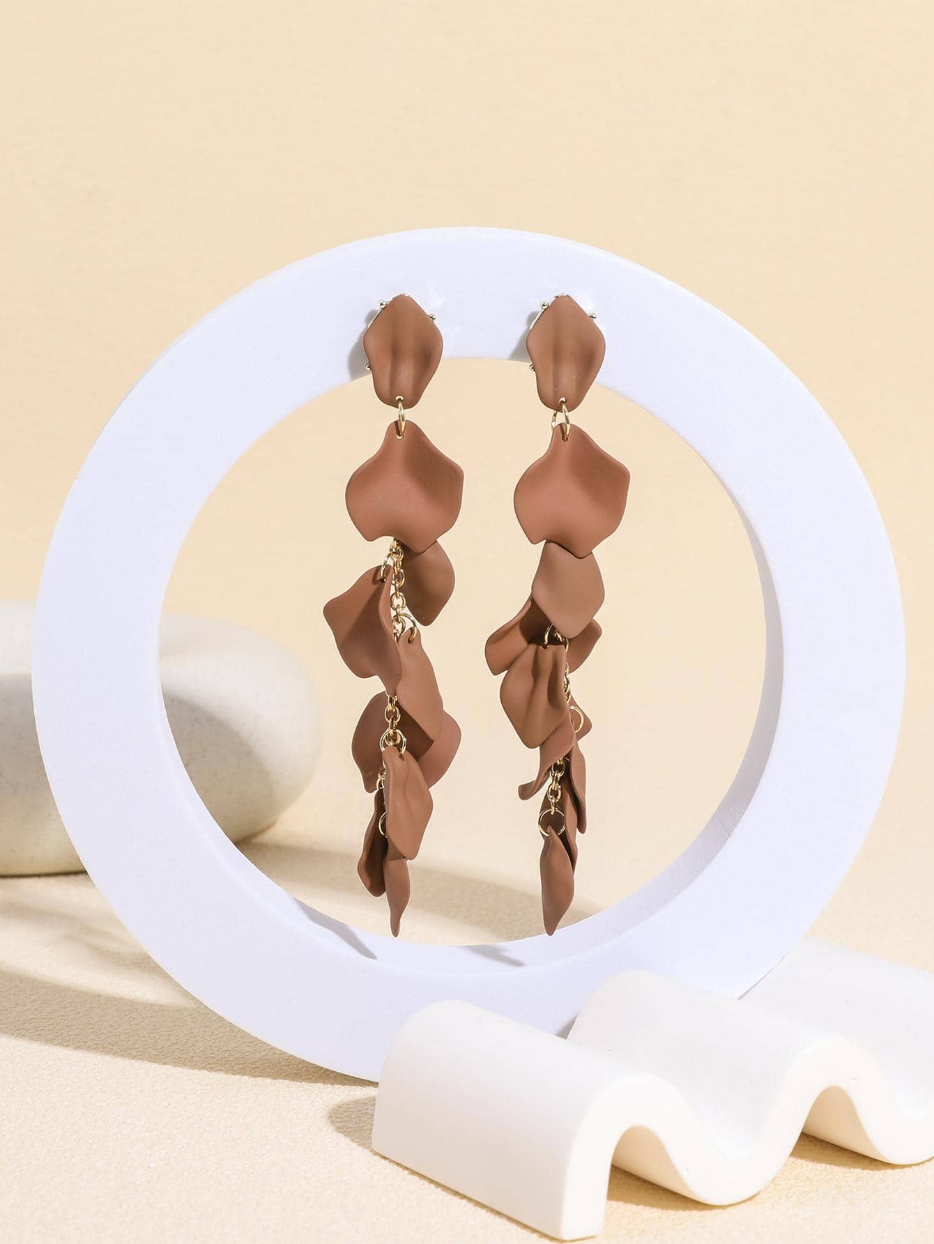 花瓣耳墜 - 棕色 - 查看 1