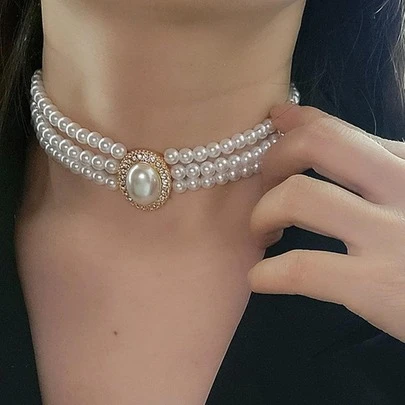 قلادة شوكر مزينة بالكريستال الراقية والخرز الفاخرة 1 قطعة