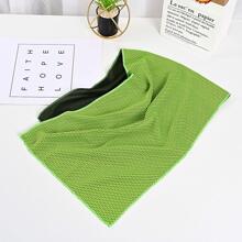 1pc Outdoor Cooling Quick-drying Portable Fitness Towel - Green - View 2