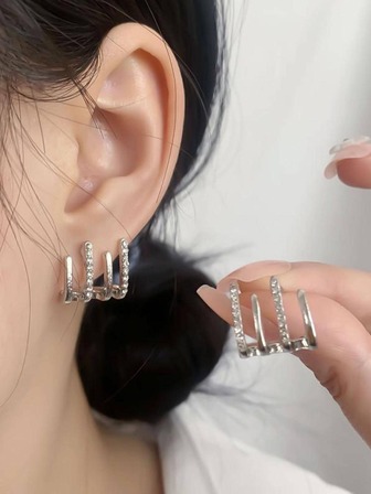 1對極簡水鑽裝飾爪設計耳釘適合女士適用於日常穿著