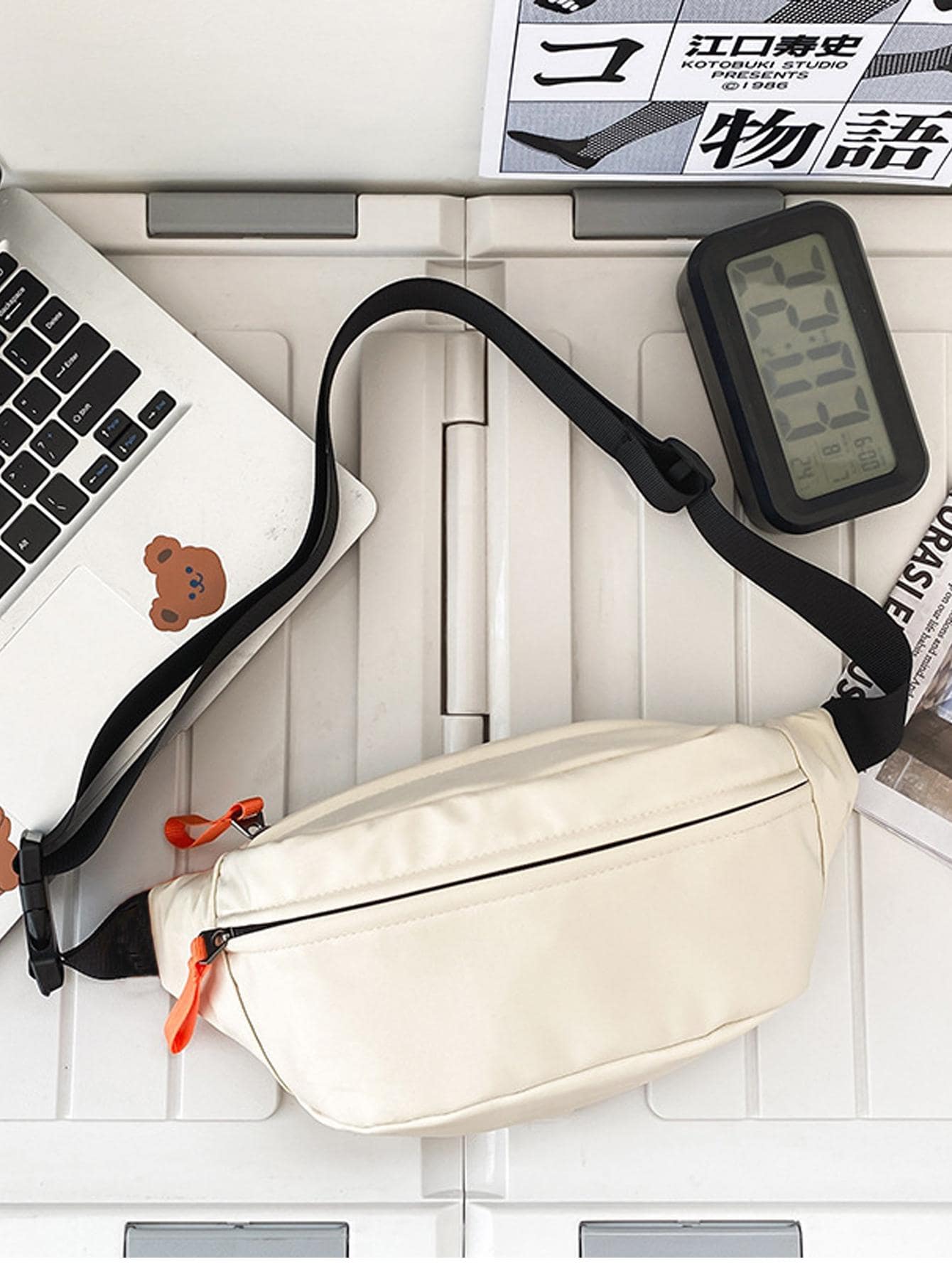 1pc White Polyamide Waterproof Running Sling Bag - White - View 1