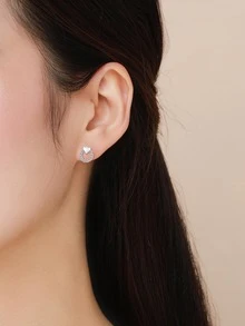 1對時尚方晶鋯石和心形裝飾純銀女士耳釘適合派對精美情人節禮物
