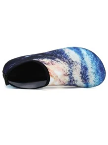1pair Sporty Anti-slip Sneakers, Galaxy Pattern Fabric Low Top Aqua Socks