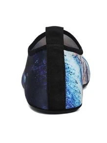 1pair Sporty Anti-slip Sneakers, Galaxy Pattern Fabric Low Top Aqua Socks