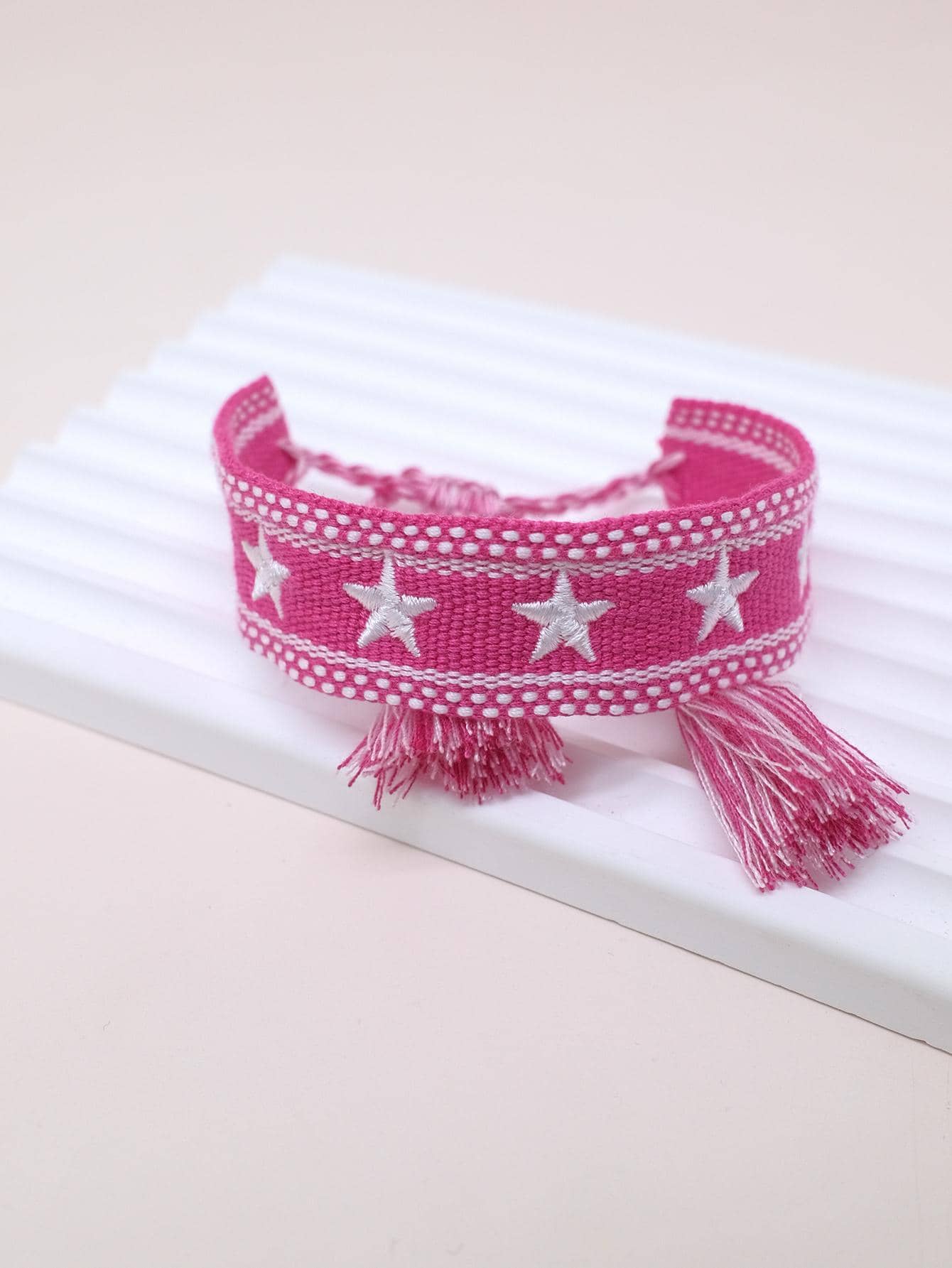 Pulsera con estrella con bordado con diseño de fleco - Rosa Fucsia - Ver 1