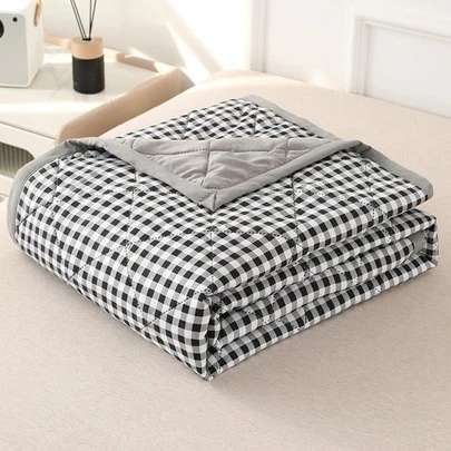 親膚柔軟舒適單片極簡風格多色夏季被/夏季鴛鴦被/薄被，適用於家庭臥室客廳辦公室單人/雙人季節被